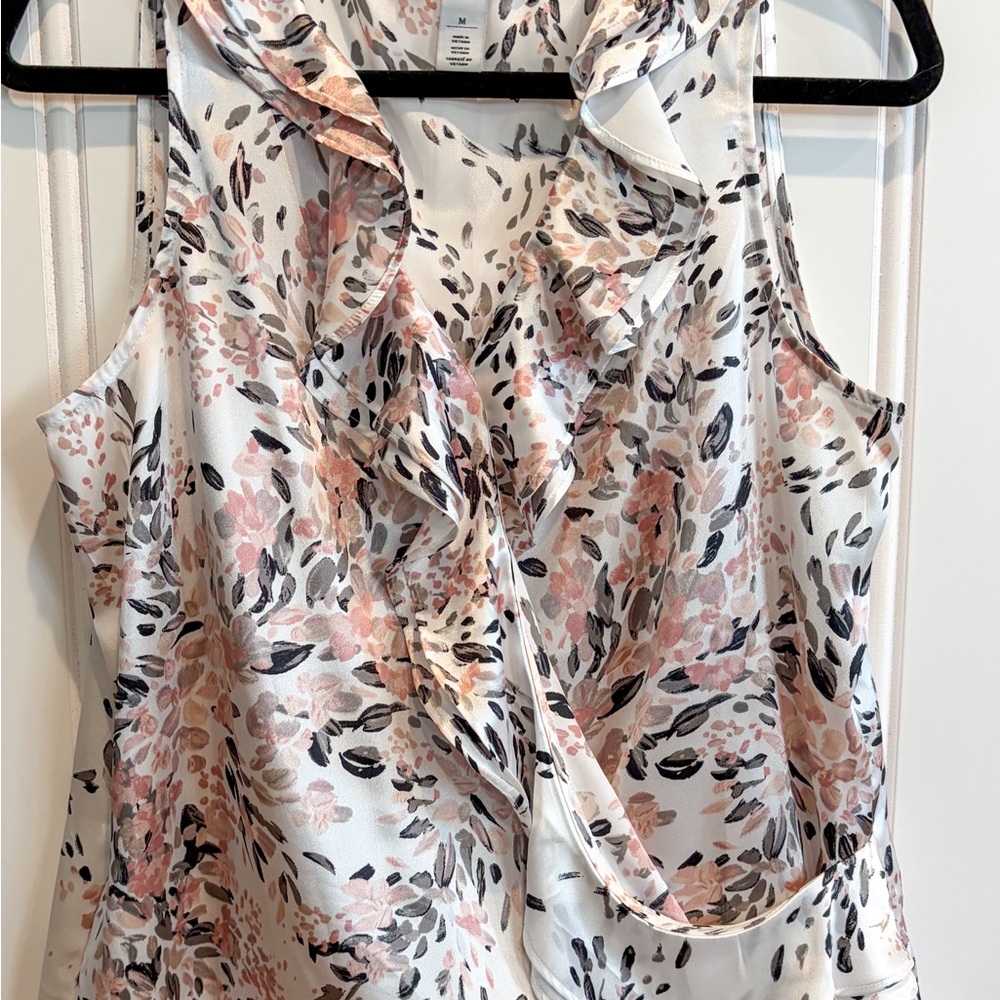 White House Black Market Floral Blouse